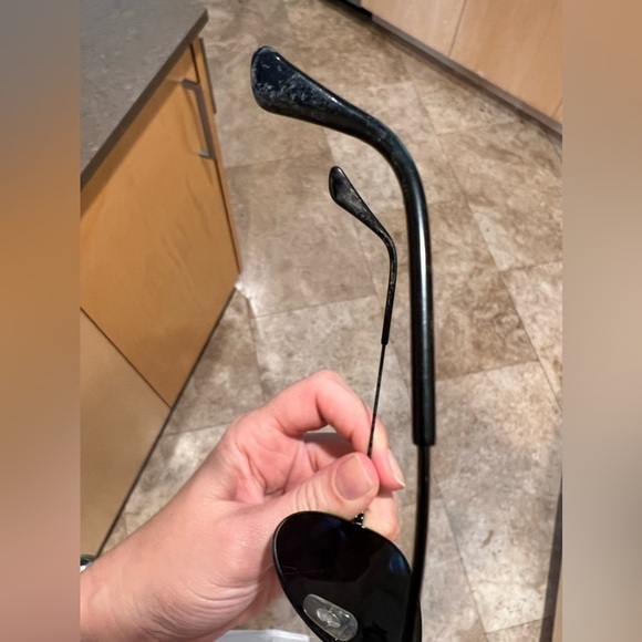 Rayban Large black aviator sunglasses polarized *damage* - Picture 4 of 10